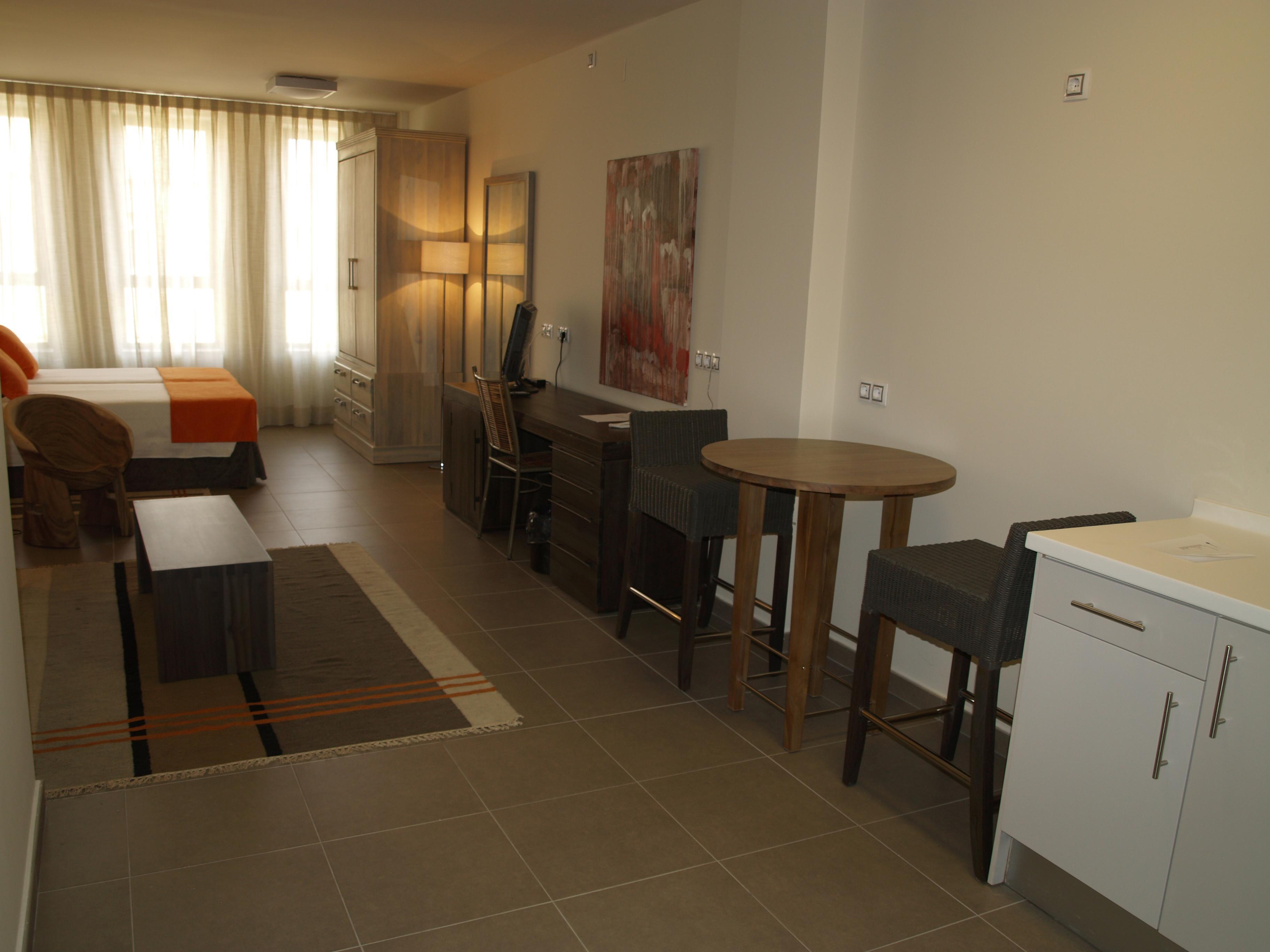 Eco Alcala Suites Madrid Exterior photo