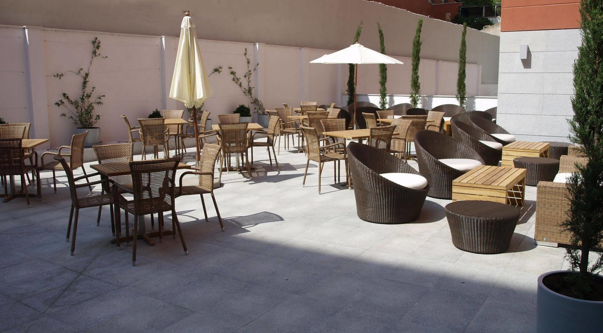 Eco Alcala Suites Madrid Restaurant photo