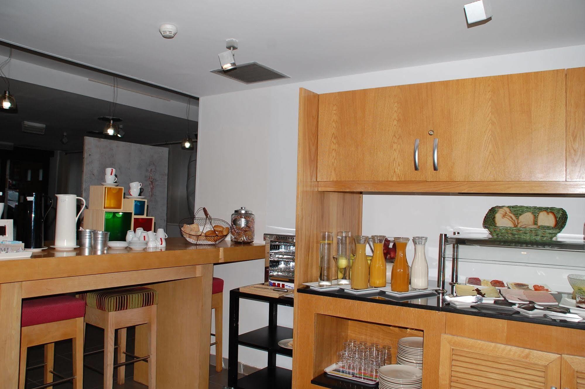 Eco Alcala Suites Madrid Exterior photo