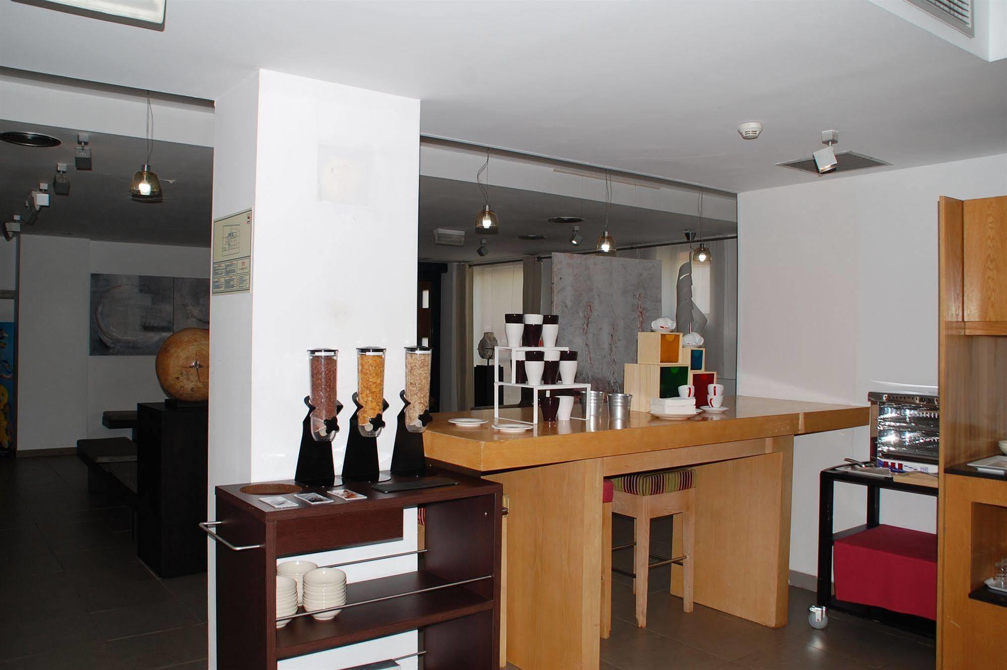 Eco Alcala Suites Madrid Exterior photo